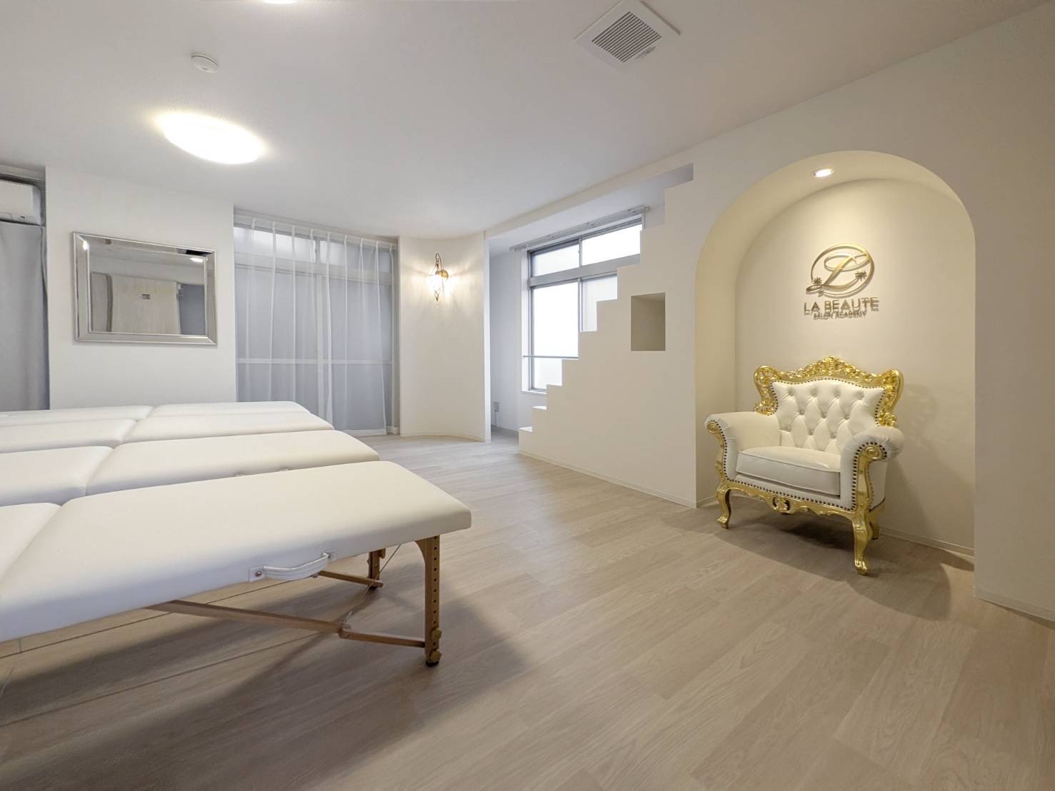 東京都港区白銀台